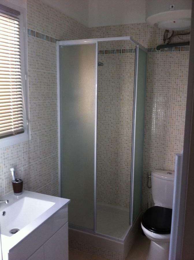 Les Cigales Des Pres Appartement Aups Exterior photo